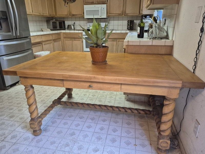 Vintage Solid Wood Dining Table with Carved Spiral Legs