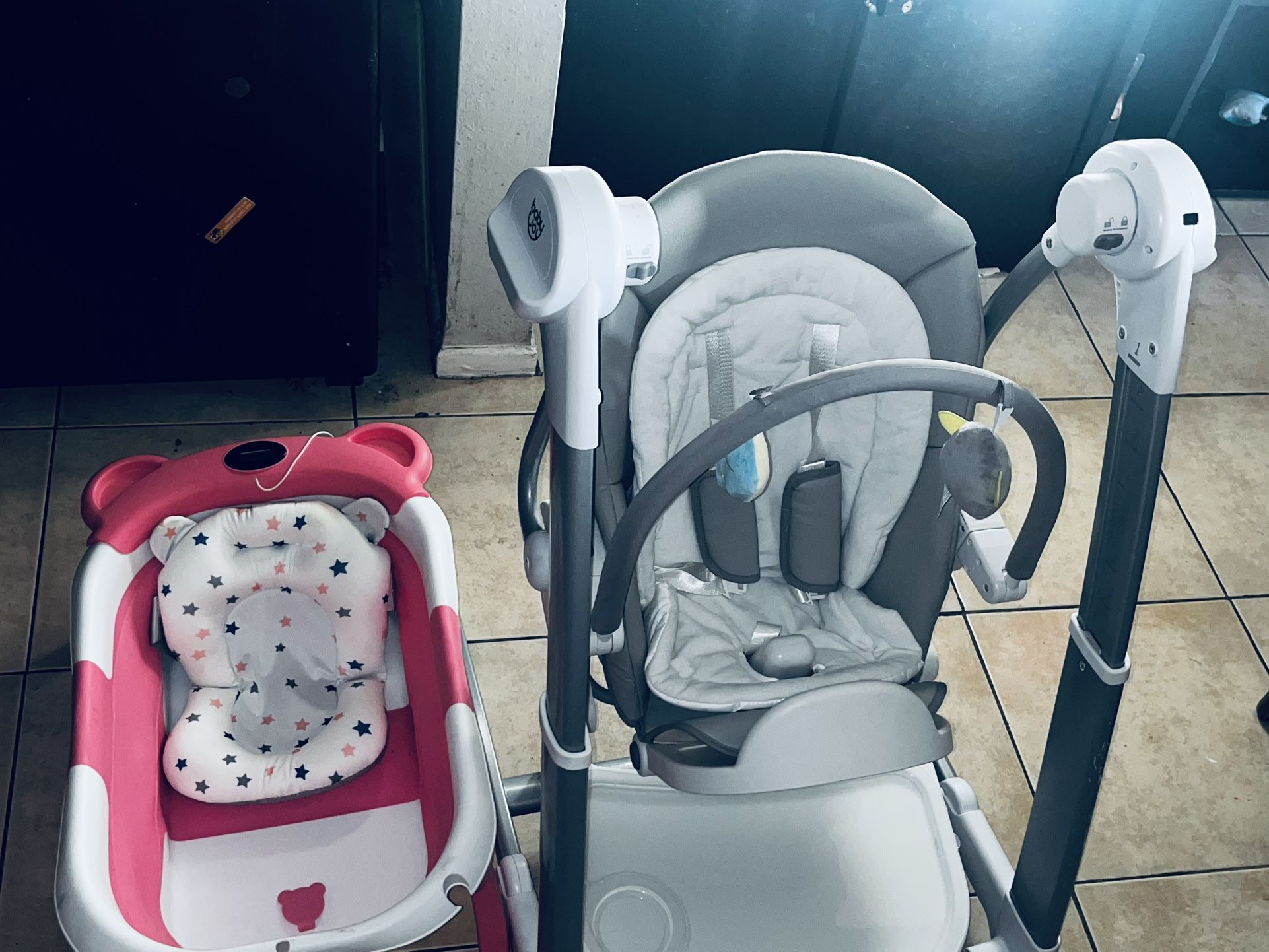 Baby Girl Tub And Swing