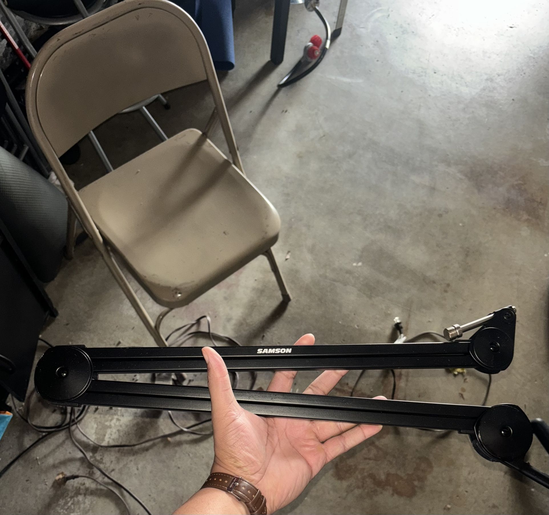 Microphone Boom Arm for Podcasting and Streaming