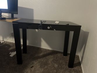 Desk with drawer