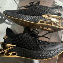 Men’s Shoes Size 9