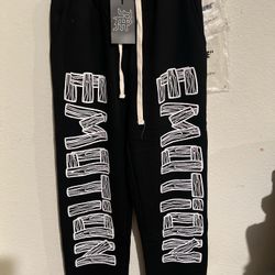 Mixed Emotion Sweatpants Size S