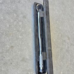 HALF DRIVE TORQUE WRENCH