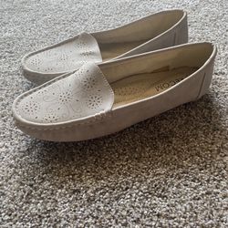 Women’s Slip On Shoots