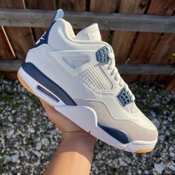 Jordan 4 SB Navy (Size 11)