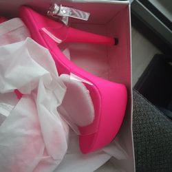 High Heels Size 8