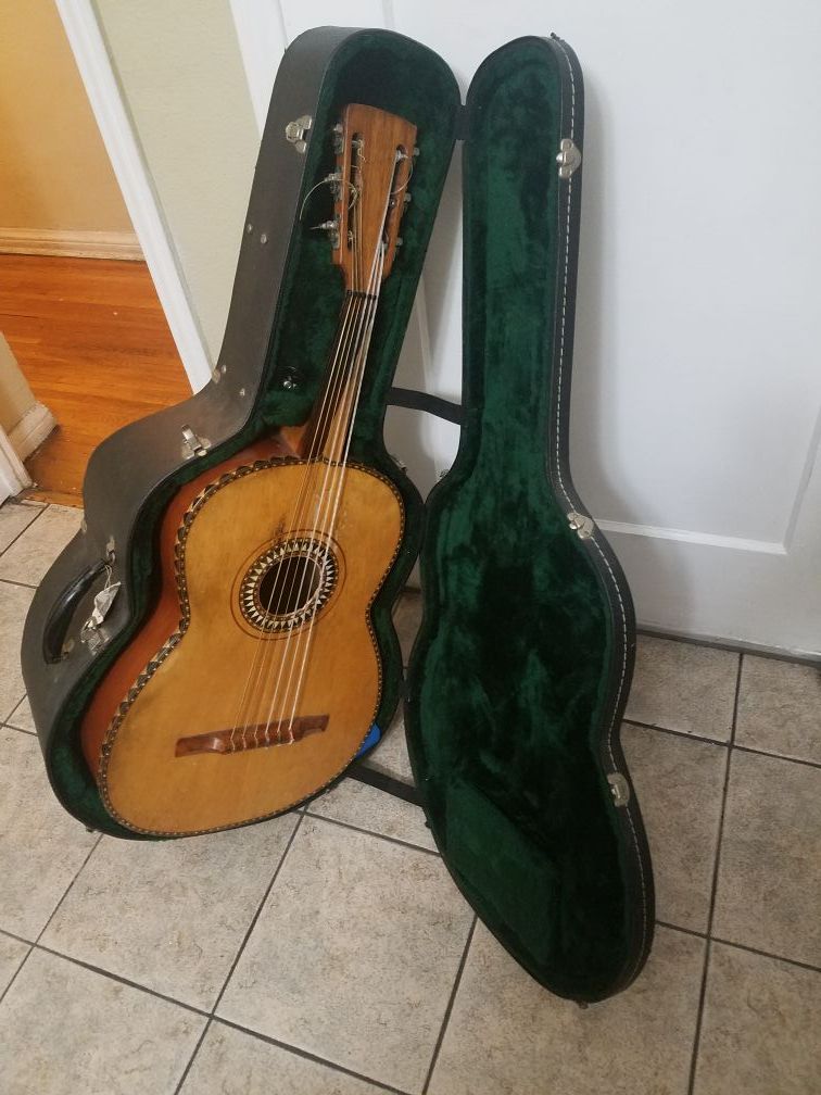 CANDELAS GUITARRON