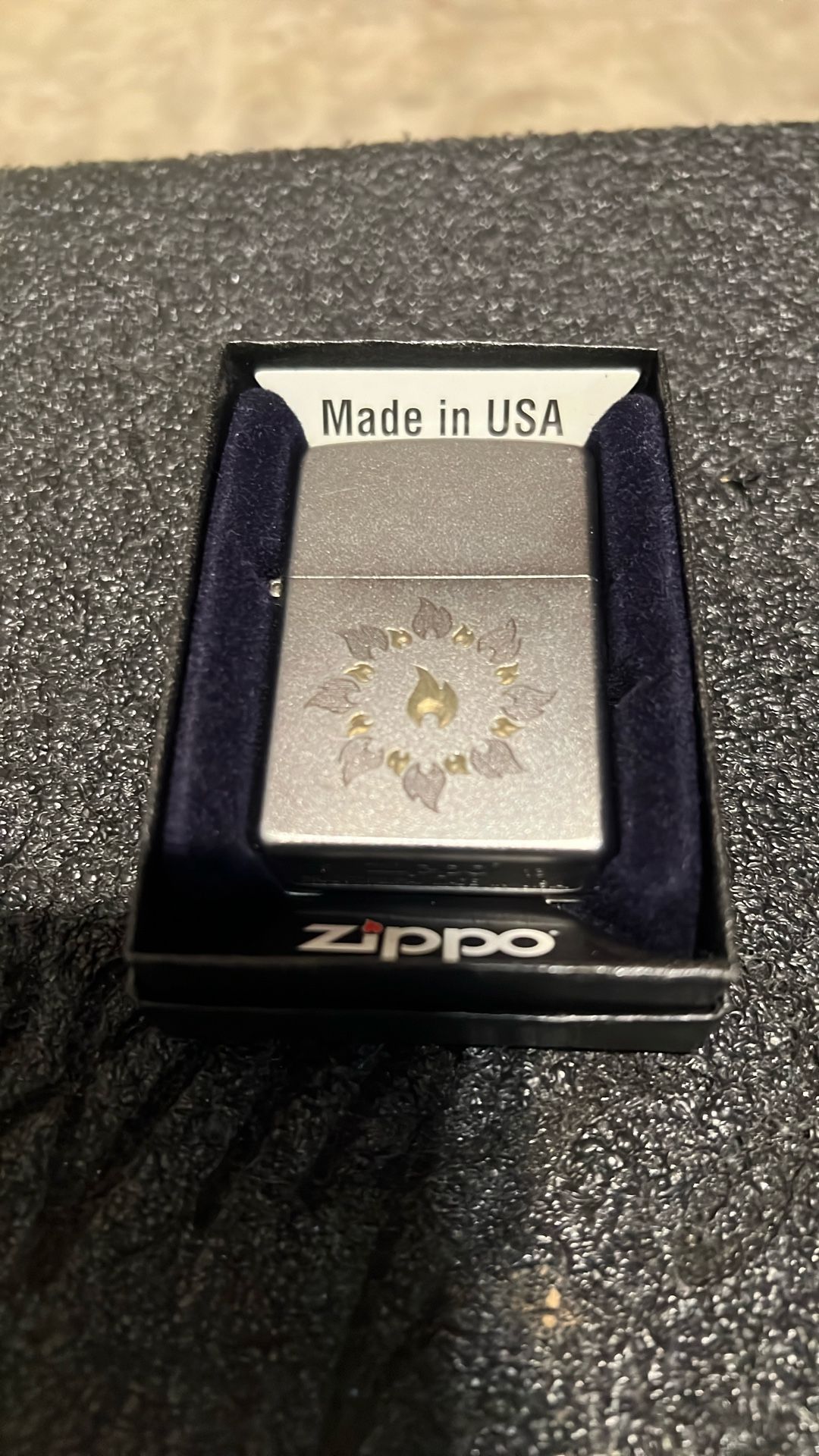Zippo lighter