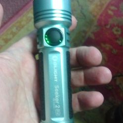Mint Green Seeker 2 Pro Magnetic Charging O Light