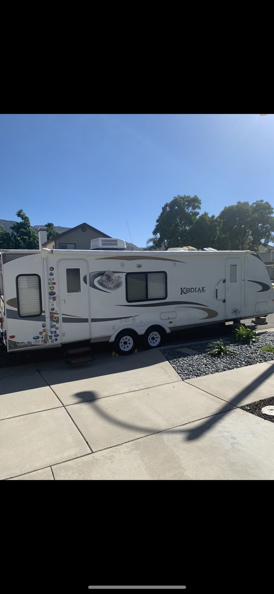 2010 Dutchmen Kodiak 28RL Trailer