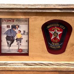 Unique (Framed Rockwell + TX Police Patch) With Clock