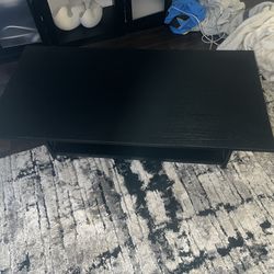 Black expandable coffee table