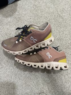 On could women’s running shoes
