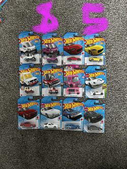 Hot Wheels collection 60+ LOOK AT PAGE