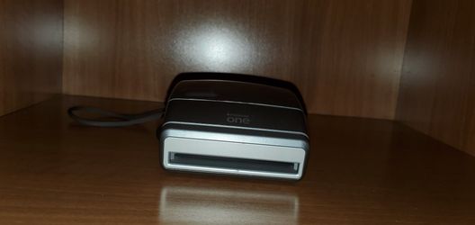 Poloroid One
