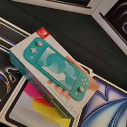 Nintendo Switch lite new