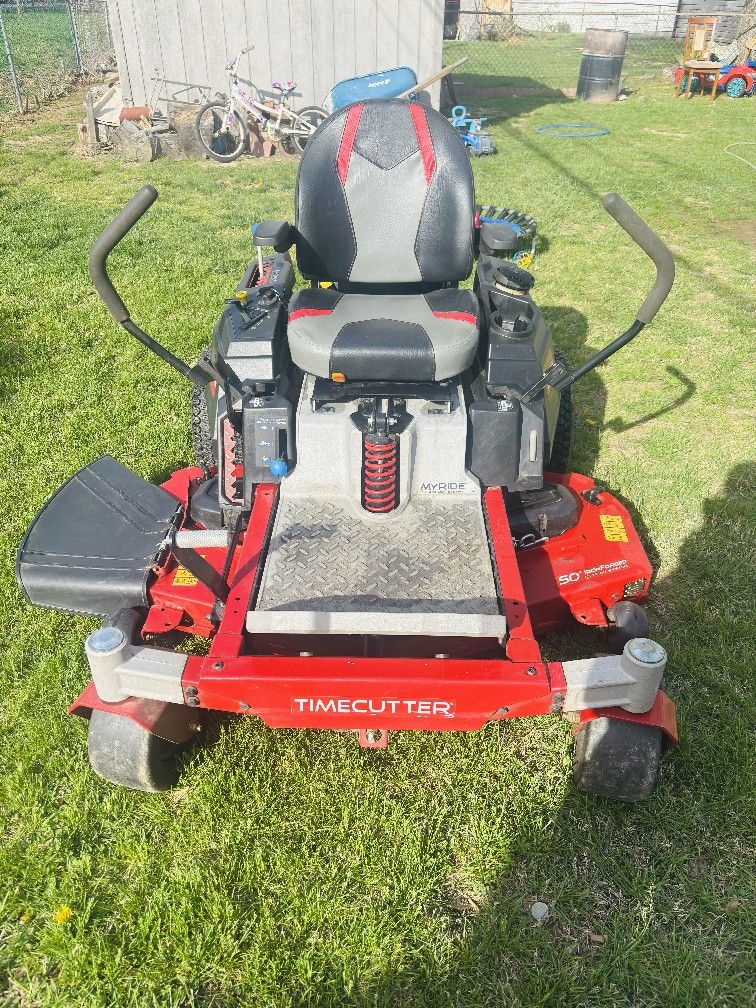 Toro TimeCutter MyRIDE (50”) 24.5HP Zero Turn Lawn Mower (75755)