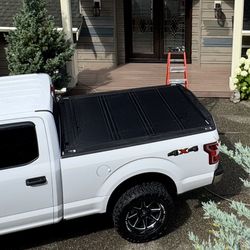 Bakflip tonneau cover