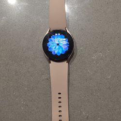 Samsung Smart Watch with Samsung charger