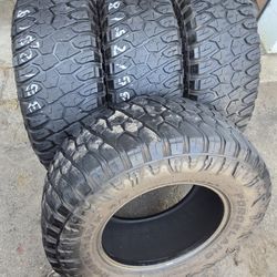 4 used tires Lt35x12.50r18 wildtiger doublestar $250.00 all 4