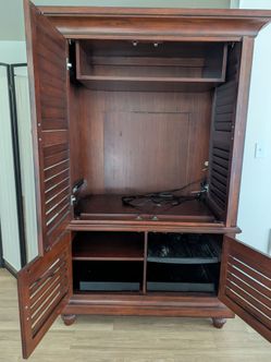 Wood media armour