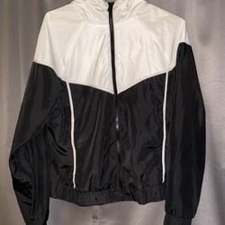 Women’s Black and White Windbreaker