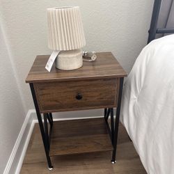 Side / End Table
