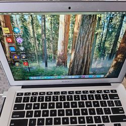 2015 Apple Macbook Air 13" laptop Intel (contact info removed) 8GB 512G Flash - $199 (Schererville IN)
