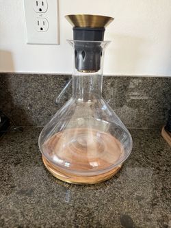 Rabbit RBT Wine Decanter