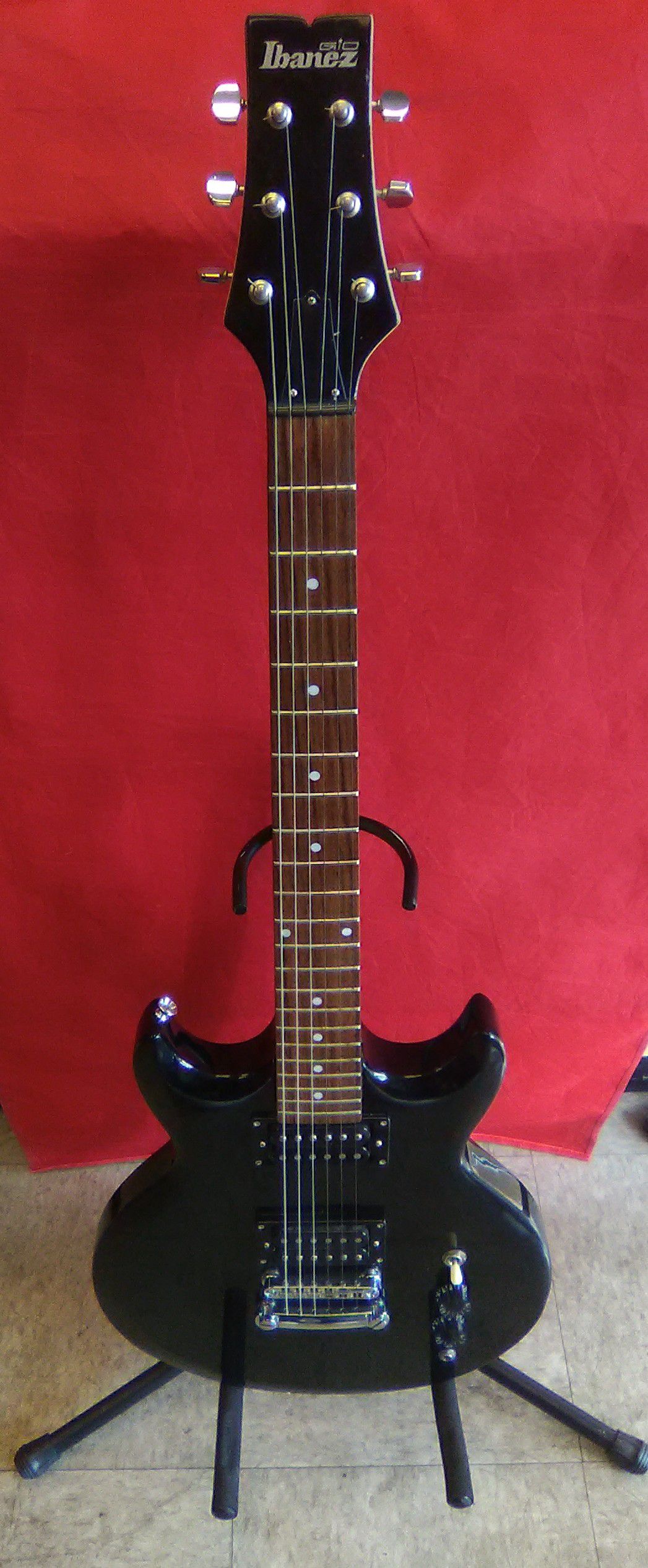 Ibanez Gio GAX-70 Double Cut Electric Guitar