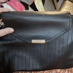 Purses And Wallet There In Good Condition Everything Must Go 