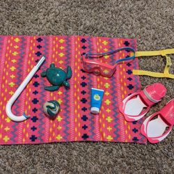 American Girl Doll, Lea's Beach Accessories, 2016 - Complete, Excellent Condition