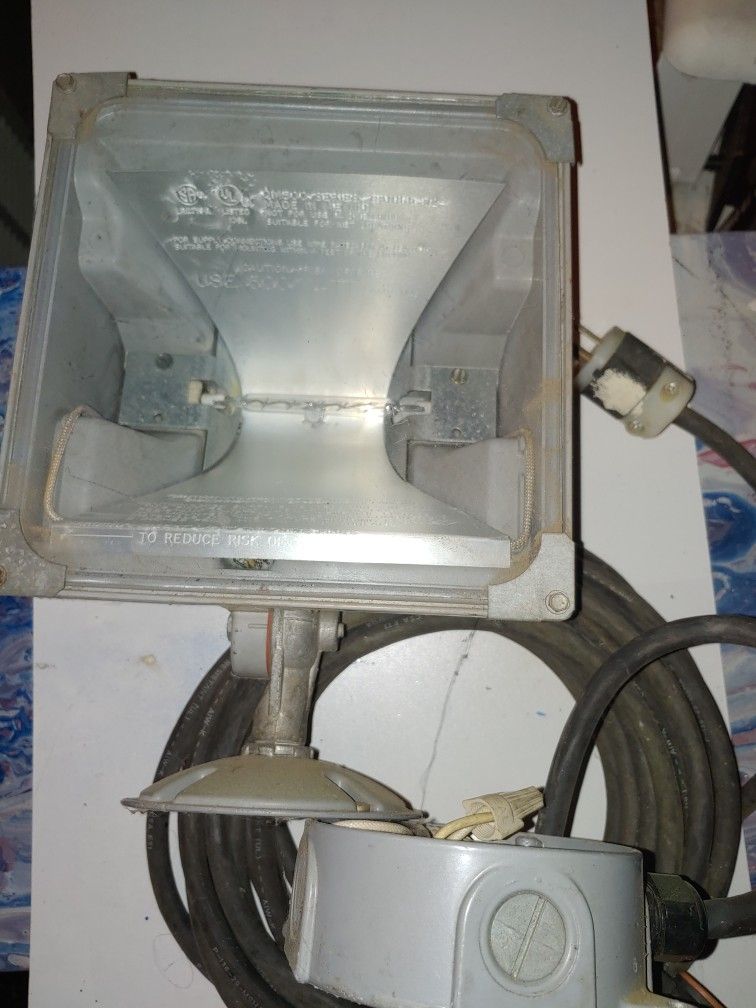 Super Bright Spotlight Hubell Light 500 