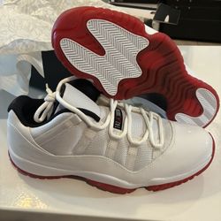 Nike Air Jordan 11 Retro Low - Cherry Bottom