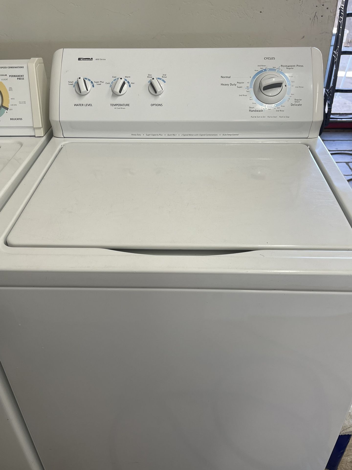 Kenmore 600 Heavy Duty Super Capacity Plus Washer In Excellent Condition