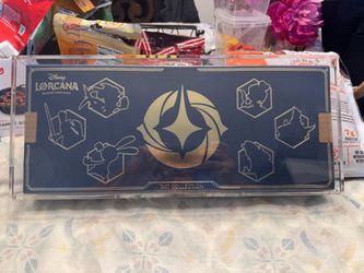 Disney Lorcana D23 2024 box **DIFFERENT FROM THIS YEARS RELEASE **