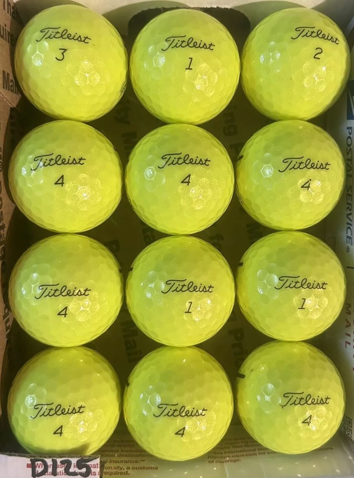 12 Titleist Tour Soft Golf Balls 5/4a Lot D125