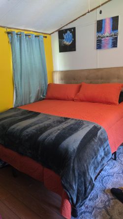 King Size Bed With Mattress