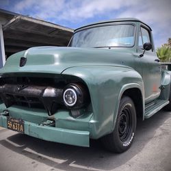 1954 Ford F100 Short Bed