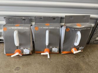 Cube Water Carrier