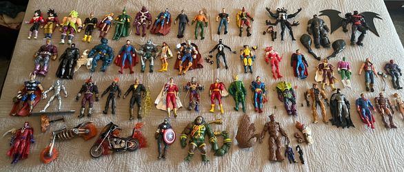 52 Action Figure Lot