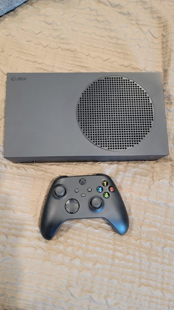 X Box Series S 1TB