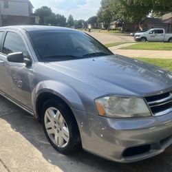2013 Dodge Avenger SE