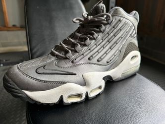 Assortment of Men’s Shoes Size 13