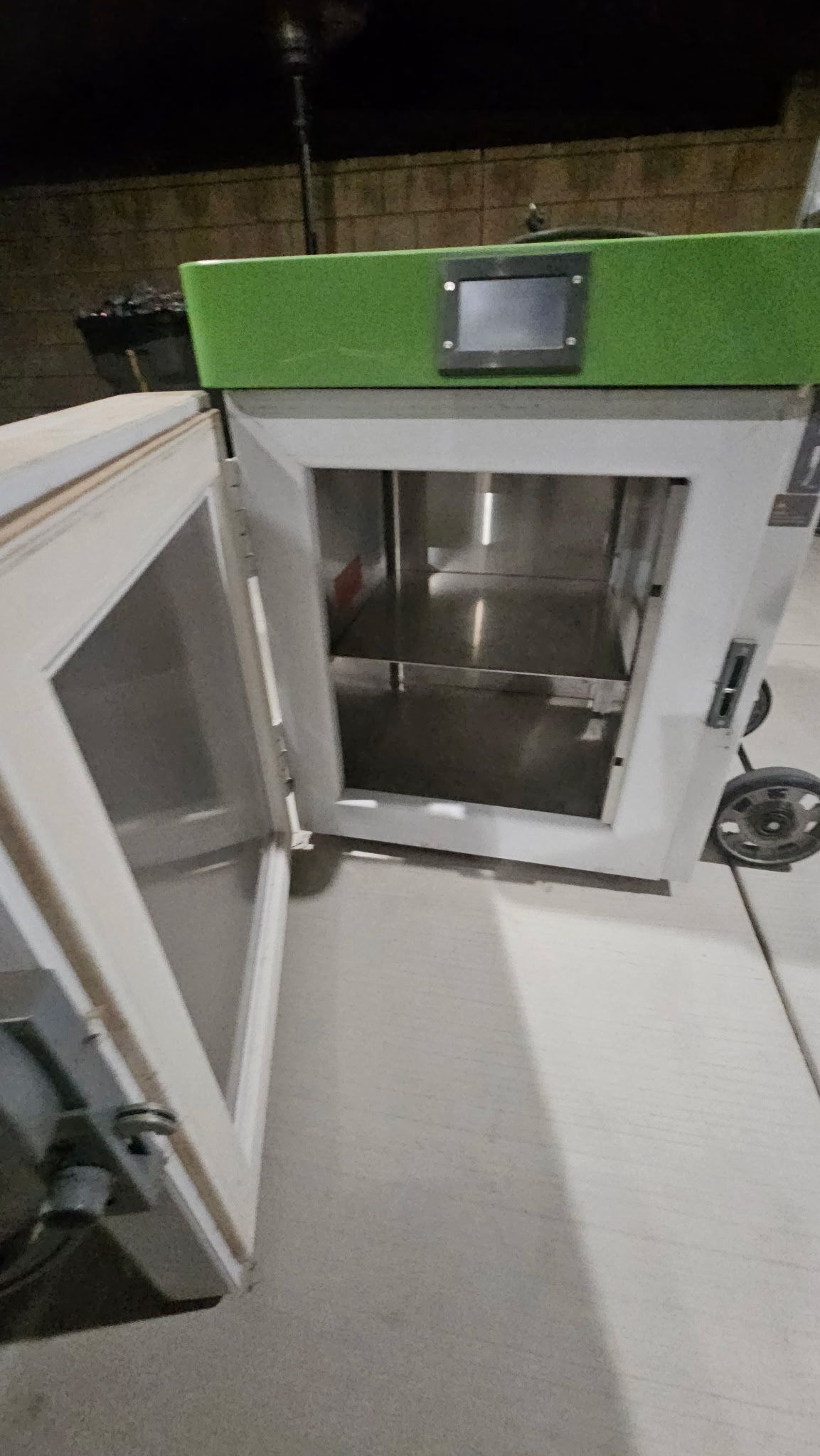 Stirling Ultracold Freezer SU105UE (-86°C) – $7, 00 Ultra-low temp freezer, great working condition. 3.7 cu. ft., 2021 model. Perfect for labs/medical