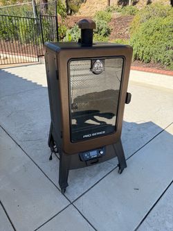Pit Boss Pro Series Electric Smoker