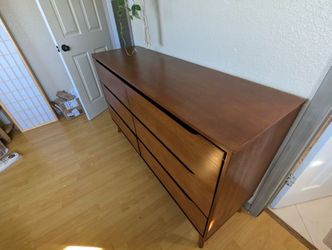 New mcm dresser / free delivery