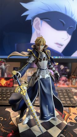 Anime Figure - Arthur