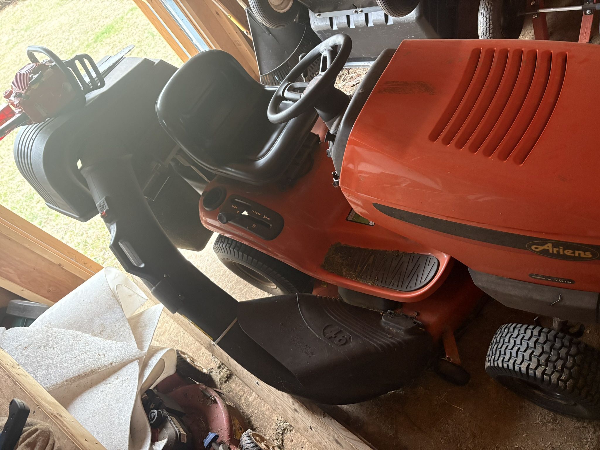 Ariens 22HP 46” Riding Lawn Mower w/ Bagging System
