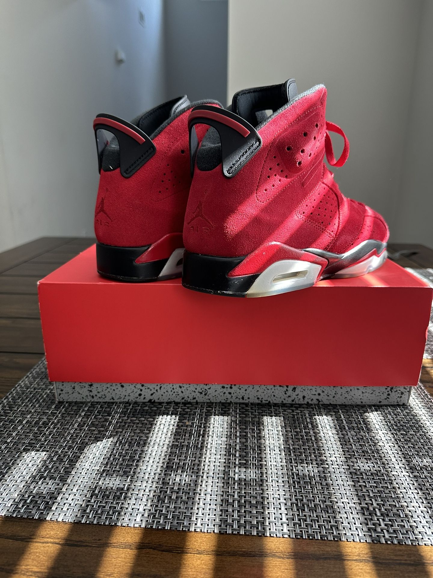 Air Jordan “Toro Bravo” Men Size 11